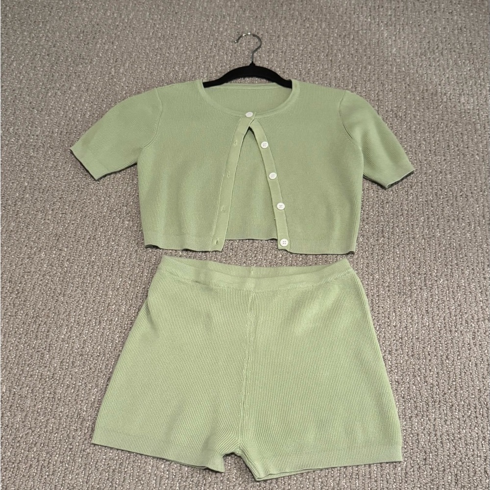 SHEIN Light Green Knit Cardigan and Shorts Set
